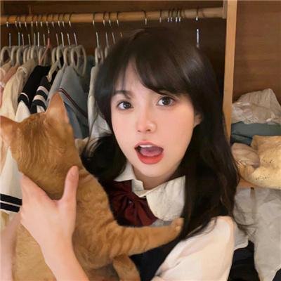 八彩林亚珍